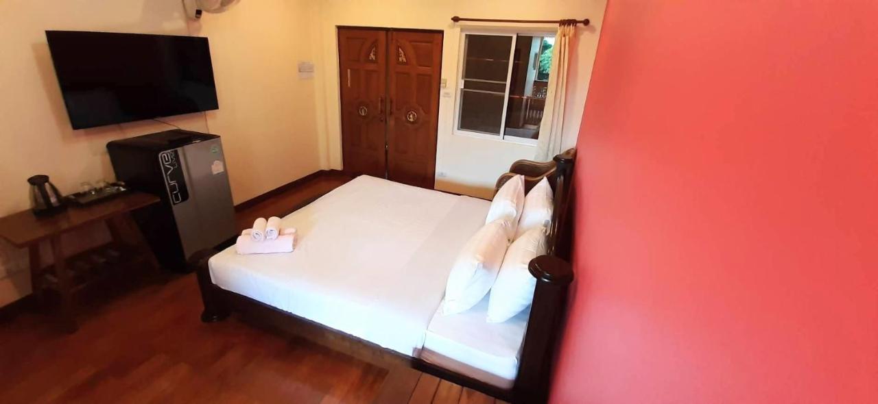 Your House 3 Guest House Chiang Mai Bagian luar foto