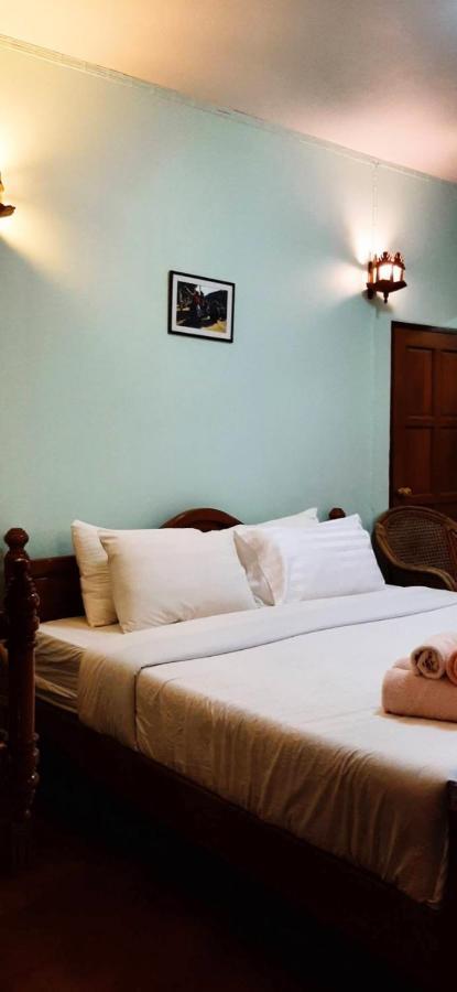 Your House 3 Guest House Chiang Mai Bagian luar foto