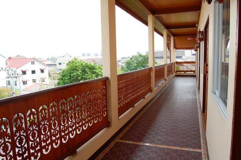 Your House 3 Guest House Chiang Mai Bagian luar foto